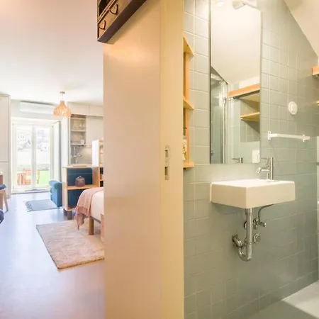 Vitoria Over The Roofs Ii *