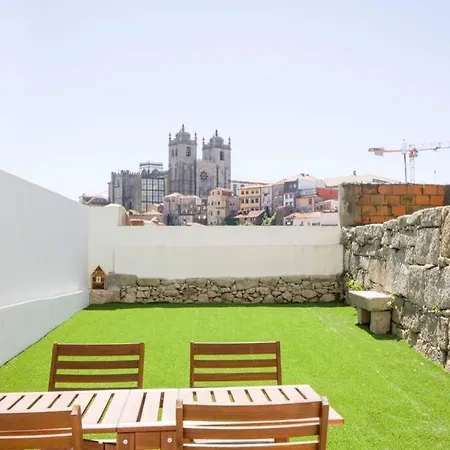 Vitoria Over The Roofs Ii