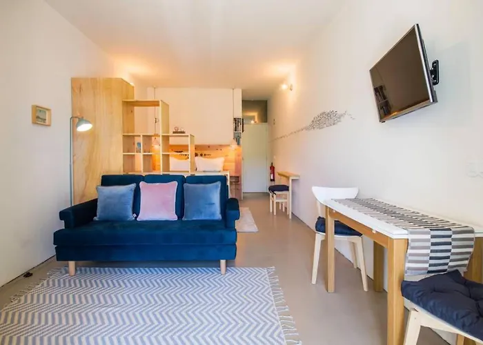 Vitória Over The Roofs Ii