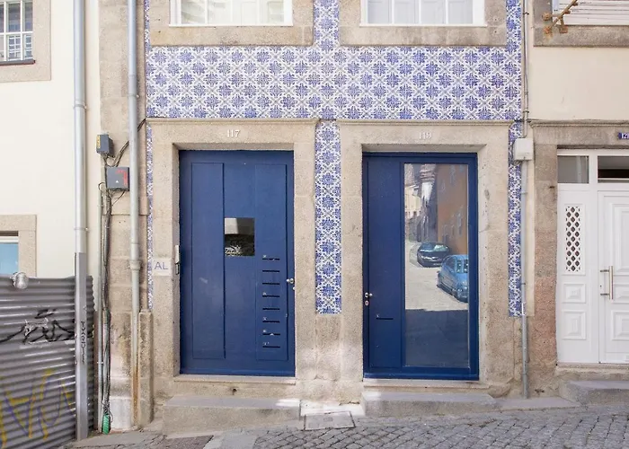 Vitória Over The Roofs Ii * Porto